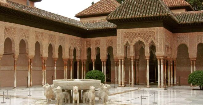 Granada: Tour of Alhambra, Generalife & Nasrid Palaces - Itinerary Details
