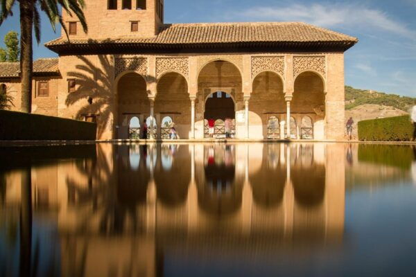 Granada: Tour of Alhambra, Generalife & Nasrid Palaces - Meeting Point