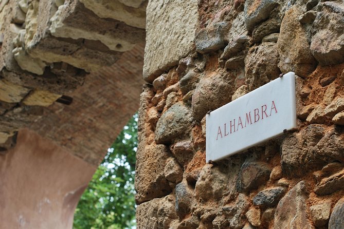 Granada Tour With Alhambra Skip the Line & Pickup From Malaga - Tour Itinerary