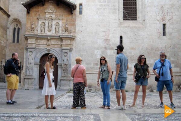 Granada: VR Tour in the Exterior of Cathedral & Royal Chapel - Guided Tour of Granada Cathedral