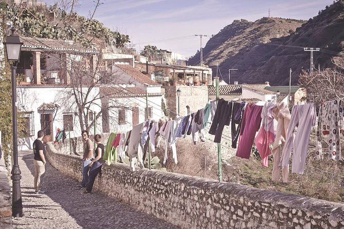 Granadas Hidden Treasures: Albayzin and Sacromonte Walking Tour - End of Tour and Cancellation Policy