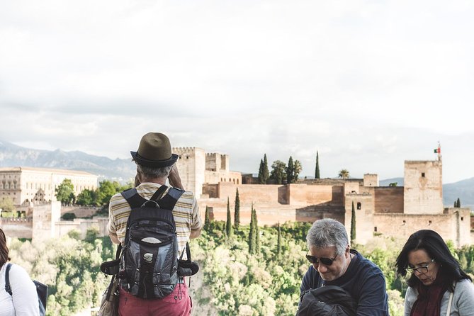 Granadas Hidden Treasures: Albayzin and Sacromonte Walking Tour - Common Questions
