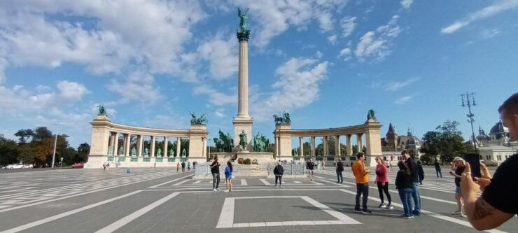 Grand Budapest Private Driving Tour - Activity Details