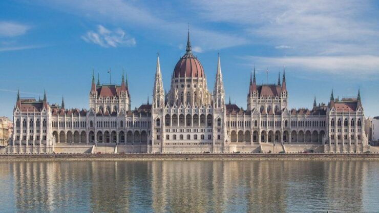 Grand Budapest Private Driving Tour - Experience Highlights