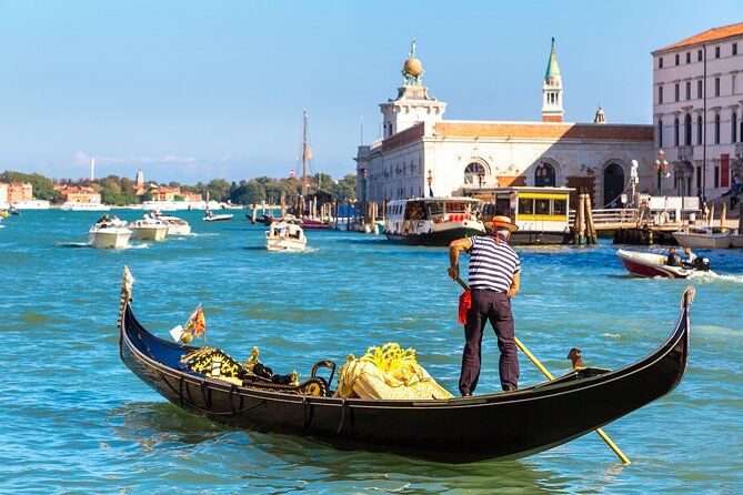 Grand Canal and Venices Old Town Private Tour and Gondola - Doges Palace Skip-the-Line Tickets