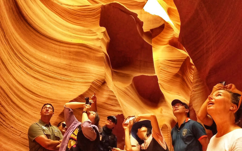 Grand Canyon & Antelope Canyon 2-Day Tour with Stargazing - The Grand Canyon: room for a first look