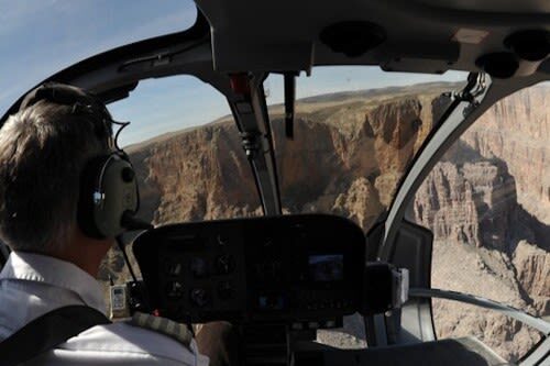 Grand Canyon Helicopter Flight Experience from South Rim - English narration and what it adds
