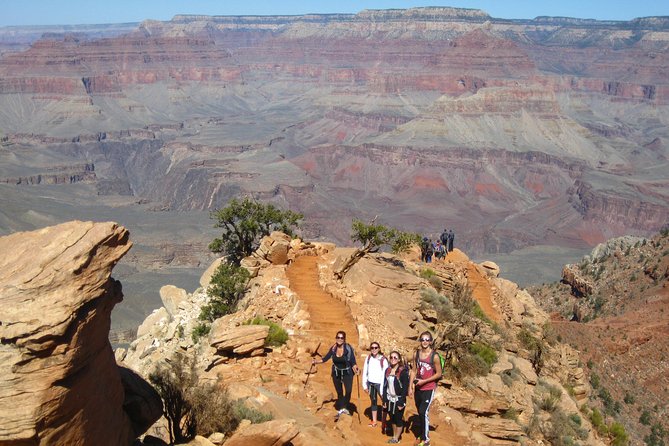 Grand Canyon Hike From Sedona or Flagstaff With 7 Guest Limit - Overview and Highlights