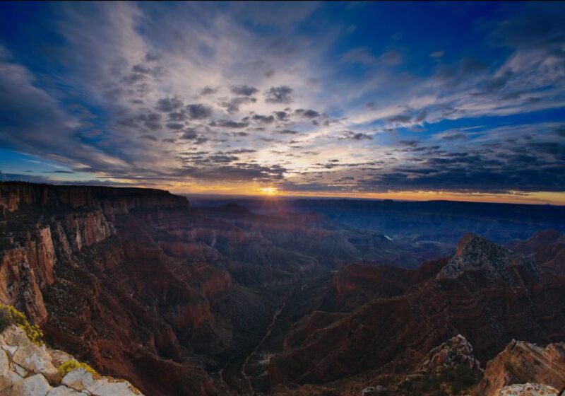 Grand Canyon: IMAX Movie Experience with Optional Lunch - The Added Bonus: Browse and Dine