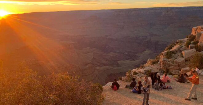 Grand Canyon National Park: Guided Sunset Hummer Tour - Full Description of the Activity