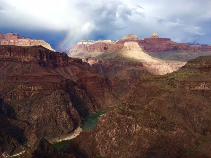 Grand Canyon: Private Day Hike and Sightseeing Tour - Experience Highlights