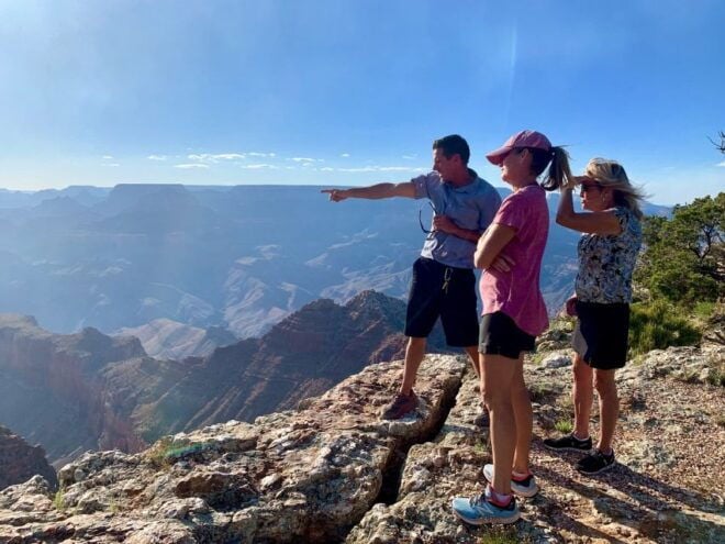 Grand Canyon: Private Day Hike and Sightseeing Tour - Grand Canyon Village