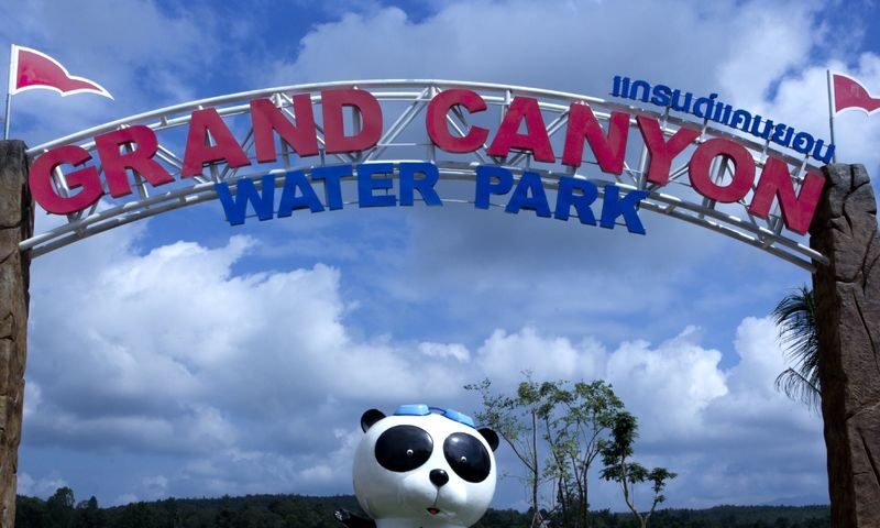 Grand Canyon Water Park Ticket in Chiang Mai - The quarry becomes a floating obstacle course
