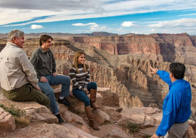 Grand Canyon West Rim and Hoover Dam Tour Trekker With Lunch - Small Group Size and Personalized Experience