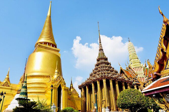 Grand Palace & Emerald Buddha Half Day Walking Tour from Bangkok - Analyzing the Value: Is It Worth the Price?