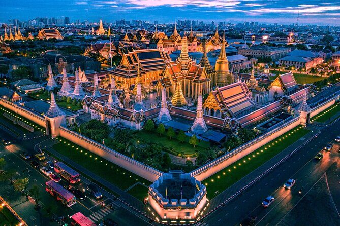 Grand Palace Walking Tour Experience - Practical Tips for Visitors