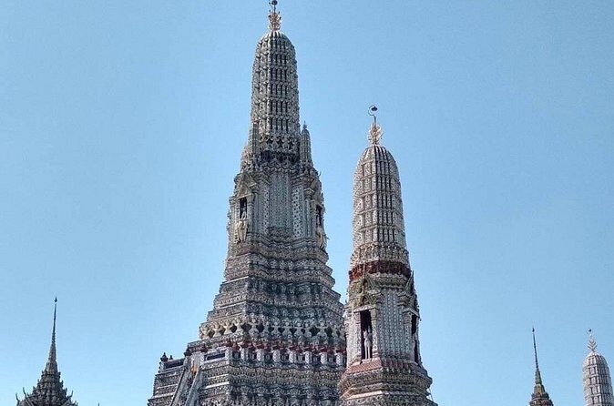 Grand palace, Wat Pho, Wat Arun & Boat Trip (Half Day) - FAQs