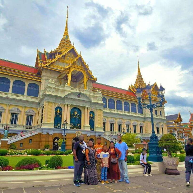 Grand Palace, Wat Pho, Wat Arun, Damnoen Maeklong, Yaowarat - Good To Know