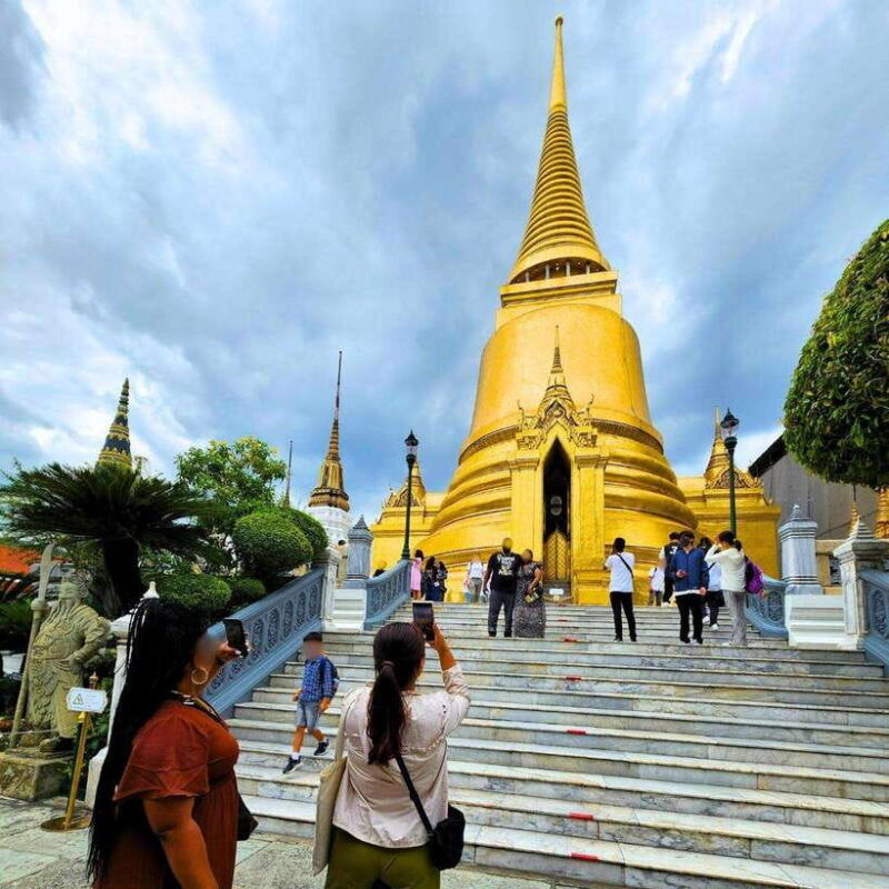 Grand Palace, Wat Pho, Wat Arun, Damnoen Maeklong, Yaowarat - Itinerary and Attractions
