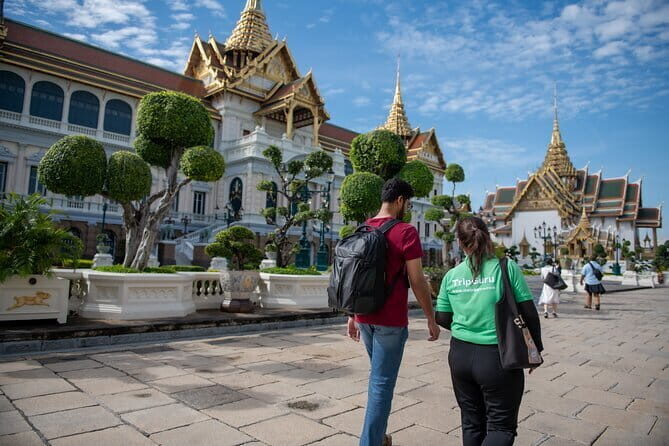 Grand Palace & Wat Phra Kaew Walking Tour with Professional Guide - Good To Know