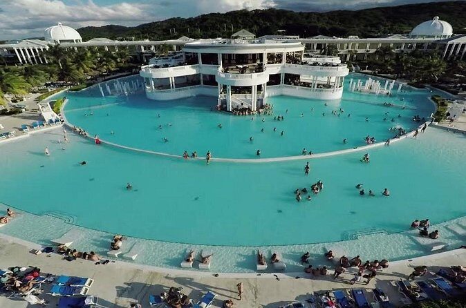 Grand Palladium Airport Transfer - Summary of the Experience