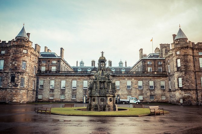 Grand Tour of Edinburgh With All of the Most Popular & Main Tourist Attractions - Scottish National Gallery