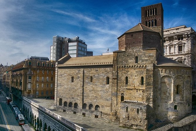 Grand Tour of Genoa, Medieval and Modern Town - Scenic Views of the Ligurian Sea