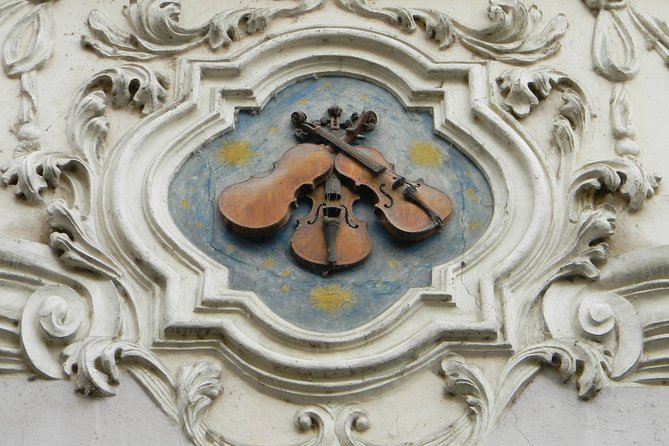 Grand Tour of Prague Among History, Legends and Curiosities (No English) - Booking and Additional Information