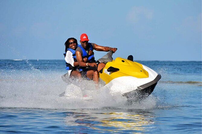 Grand Turk; Jet Ski w/ Transfer & Photoshoot - Exploring the Grand Turk; Jet Ski w/ Transfer & Photoshoot Tour