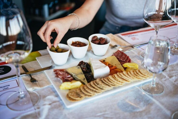 Granite Belt: Winemakers Winetasting Experience & Cheese - Booking Details