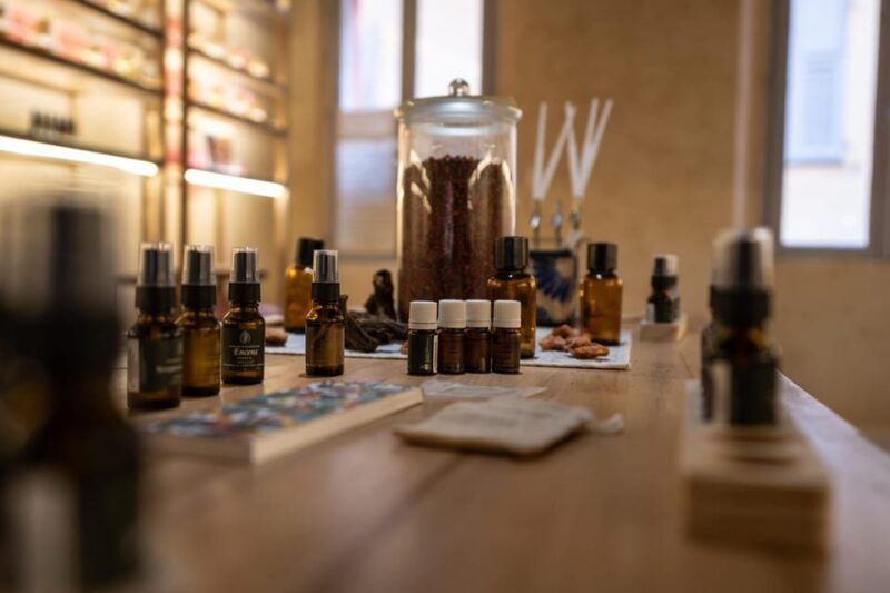 Grasse: 100% Natural Perfume Creation Workshop - Pricing and Group Size