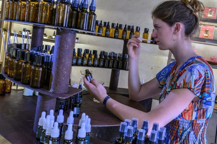 Grasse: 100% Natural Perfume Creation Workshop - Accessibility Options