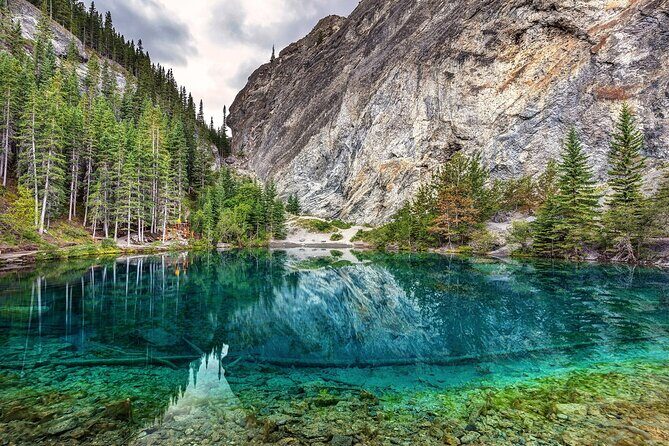 Grassi Lake and Grotto Canyon Hiking from Calgary - A Deep Dive into the Tour Experience