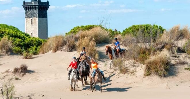 Grau Du Roi: Horseback Riding in the Camargue - Recommended Attire