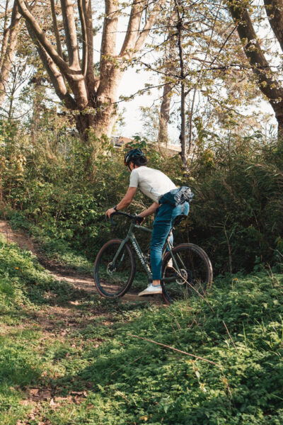 Gravel Bike Rental in Paris - Guided Ride With Local Instructor