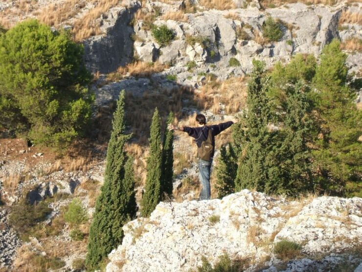 Gravina in Puglia "James Bond 007" Guided Walking Tour - Experience Highlights