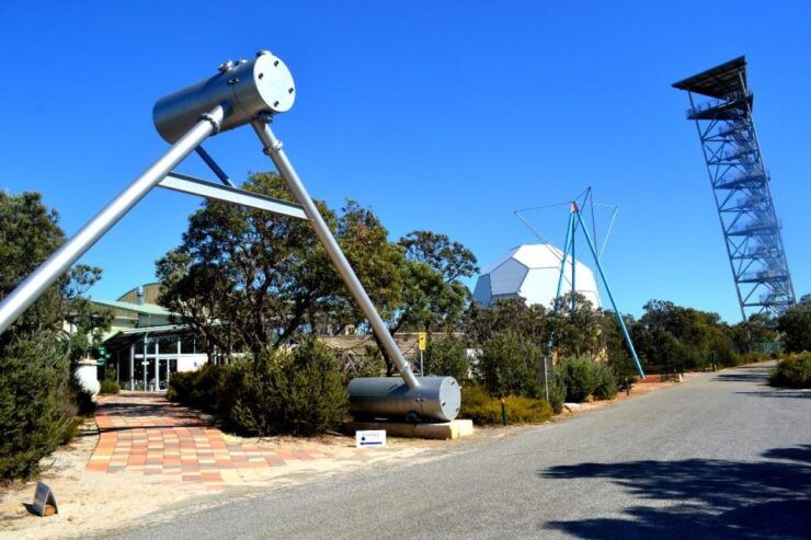 Gravity Discovery Centre: Day Visit Admission Ticket - Experience Highlights