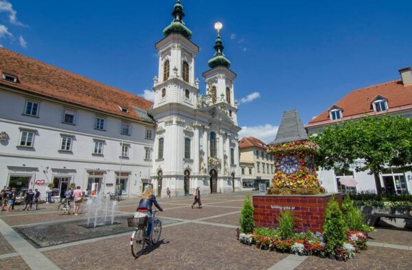 Graz Enchantment Walking Tour - Discover Grazs Treasures