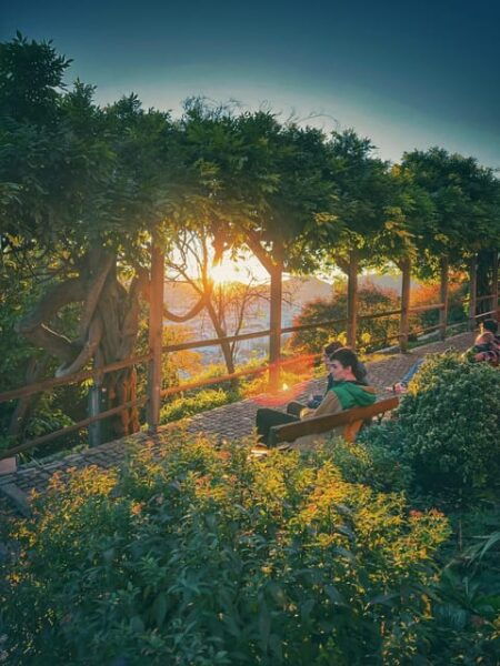 Graz: Funicular Ride & Schlossberg Picnic Experience - Meeting Point