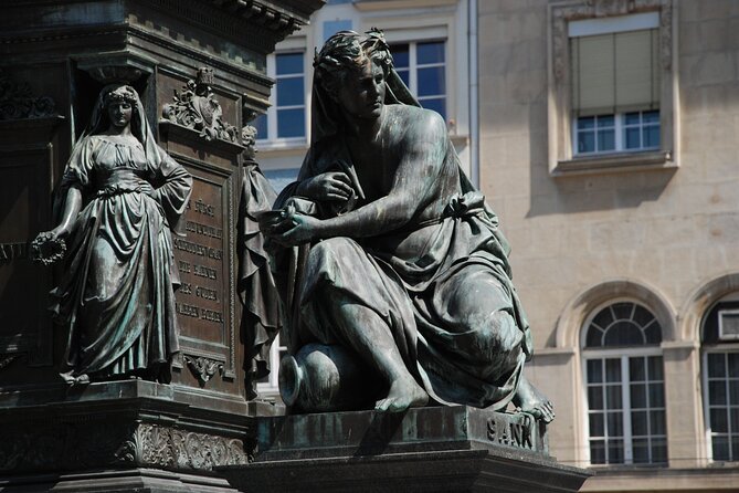Graz Private Walking Tour With A Professional Guide - Accessibility and Transportation Options