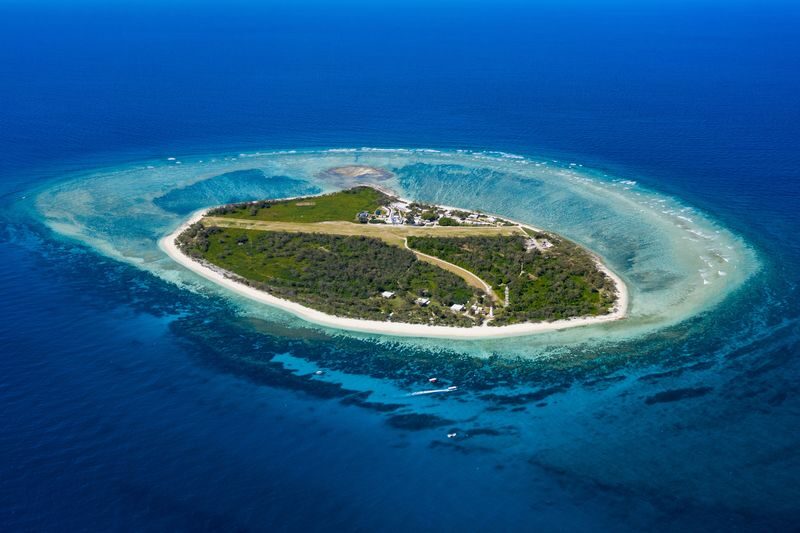 Great Barrier Reef Day Trip from Hervey Bay - The flight from Hervey Bay sets the tone