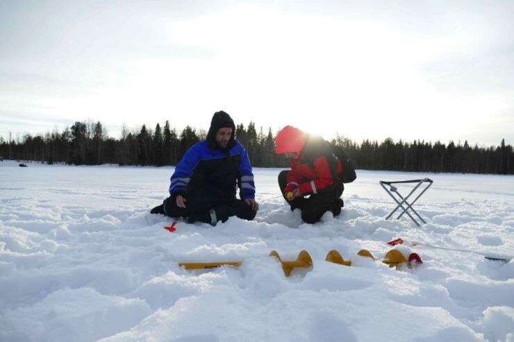 Great Ice Fishing Experience in Lapland - Booking and Reservation Information