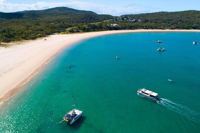 Great Keppel Island Day Trip With Lunch - Relaxing on the Beach or Camping