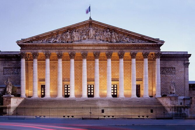 Great Monuments Tour / Duration 3h - From 1 to 6 Passengers - The Sum Up