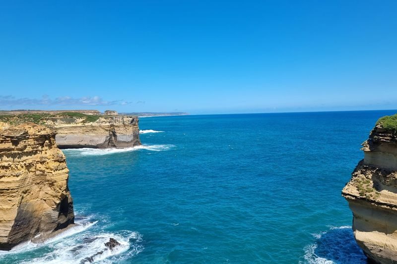 Great Ocean Road and 12 Apostles Private Day Tour - The long run to the 12 Apostles