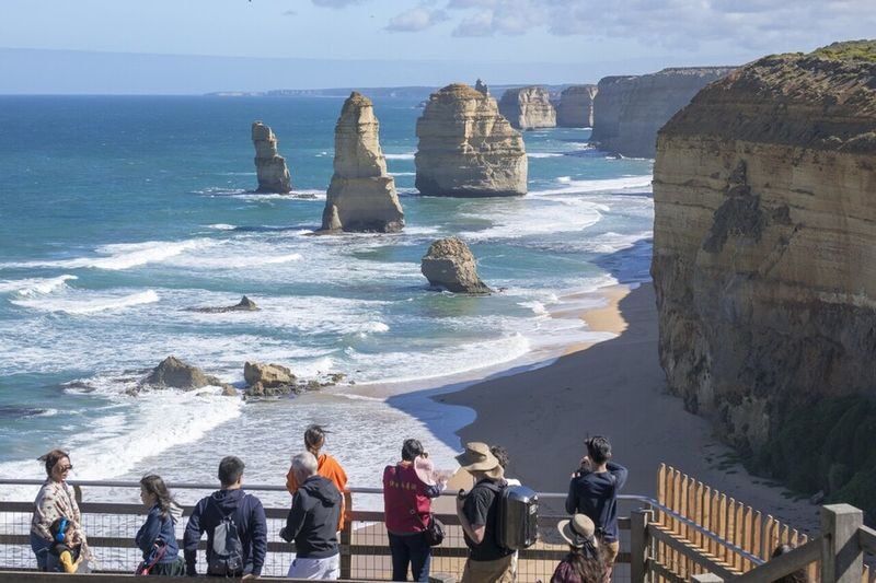 Great Ocean Road Coastal and Wildlife Adventure Tour - Packing for wind, sun and walking
