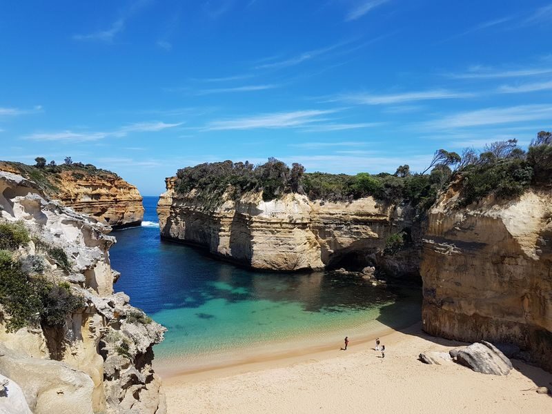 Great Ocean Road Coastal Spectacular & Wildlife Luxe Bus Tour - At a glance