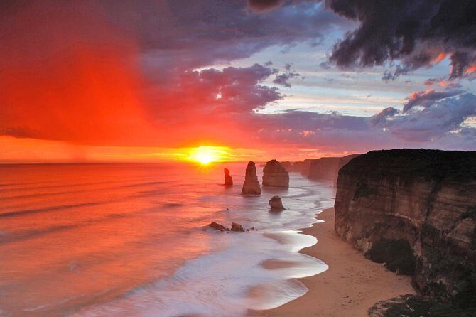 Great Ocean Road Tour with Instagram Sunset views of 12 Apostles - Why This Tour Stands Out