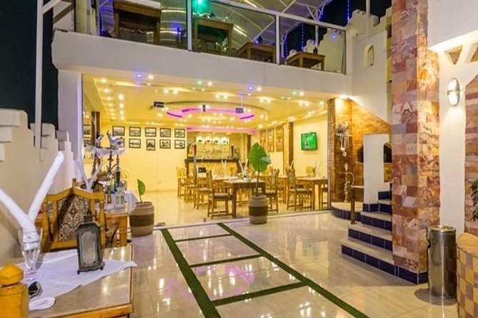 Great Pyramid Inn Lunch With Pyramids View - Inclusions