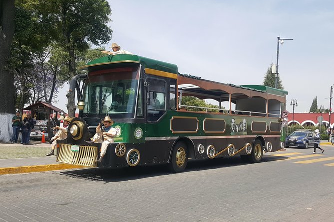 Great Pyramid of Cholula and City Tour From Puebla by Bus  - Puebla City - Inclusions and Services Provided